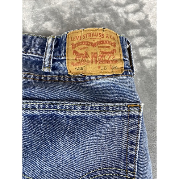 Levi's 505 Men's Jeans 38 x 30 Regular Fit Straight Leg Light Wash Stretch Pants - Picture 2 of 8